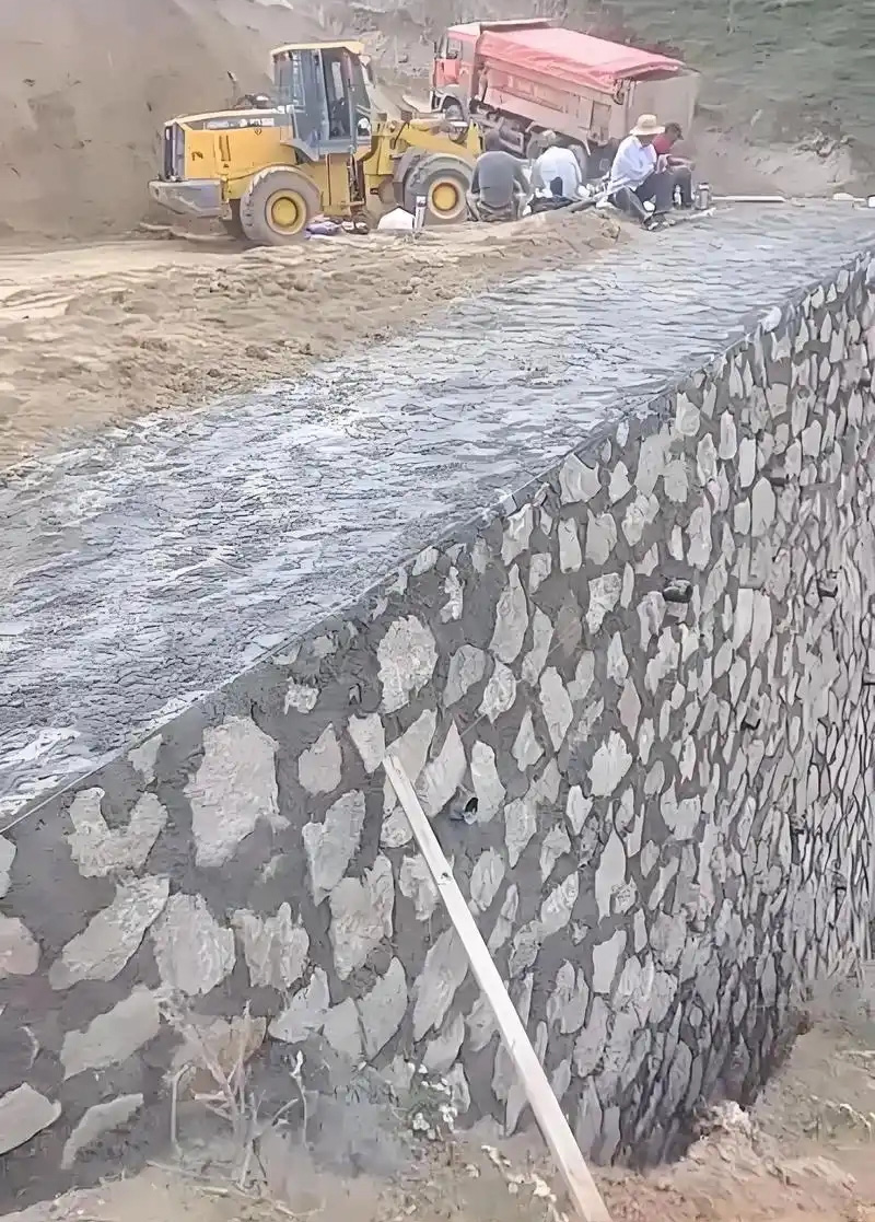 巢湖庐江县边坡加固